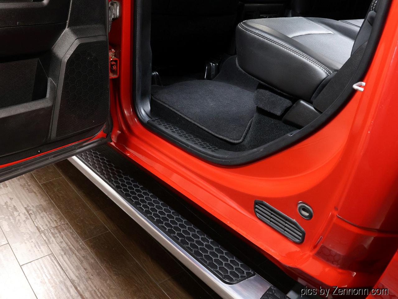 RAM 1500 4WD Crew Cab 140.5" Sport 2013
