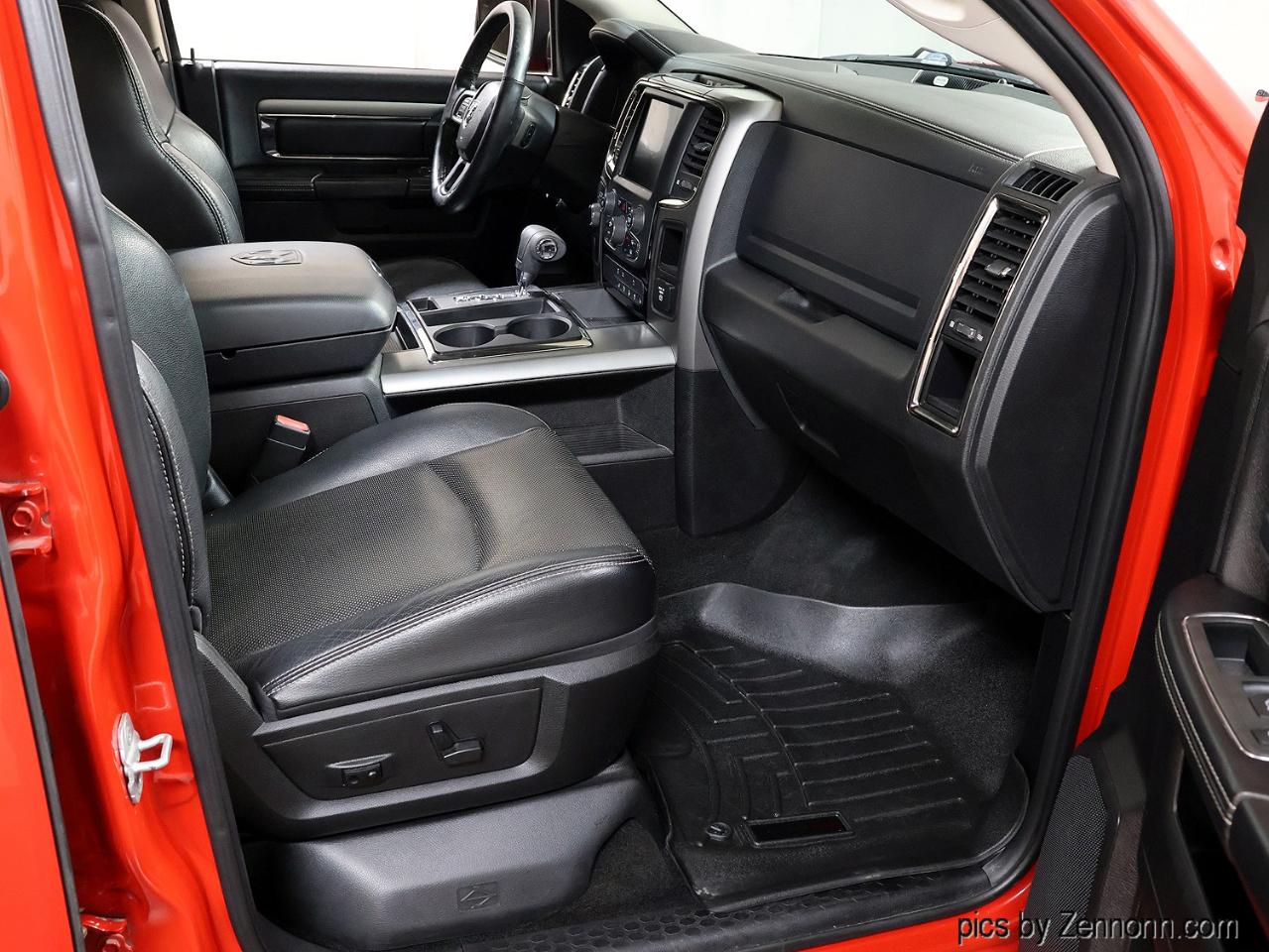 RAM 1500 4WD Crew Cab 140.5" Sport 2013