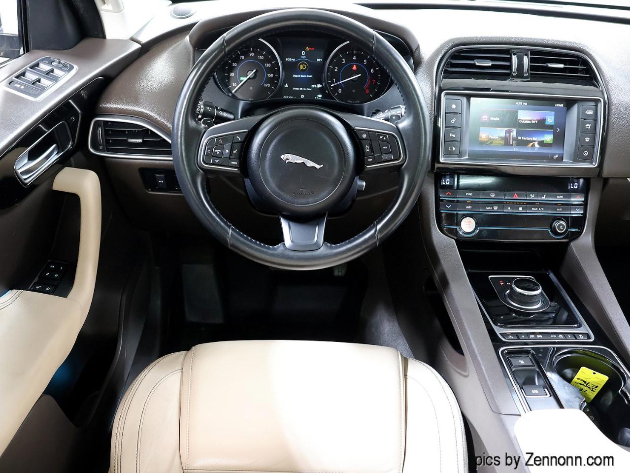 Jaguar F-Pace 35t Prestige AWD 2017