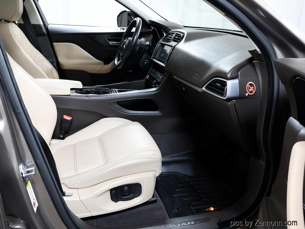Jaguar F-Pace 35t Prestige AWD 2017