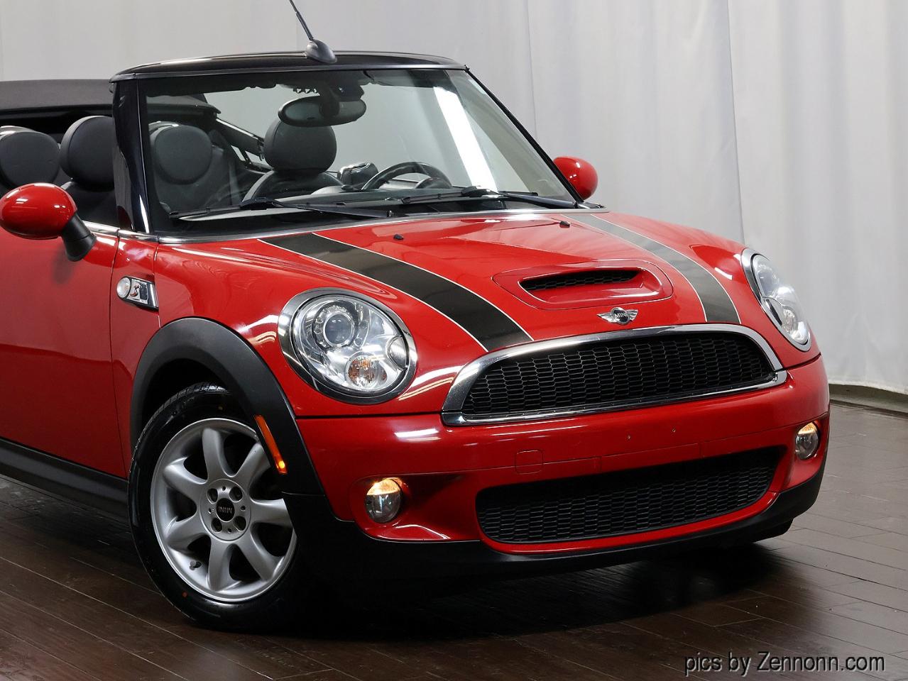 MINI Cooper Convertible 2dr S 2009