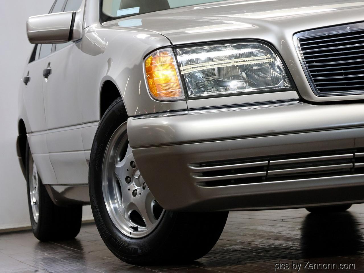 Mercedes-Benz S-Class 4dr Sdn 3.2L SWB 1999
