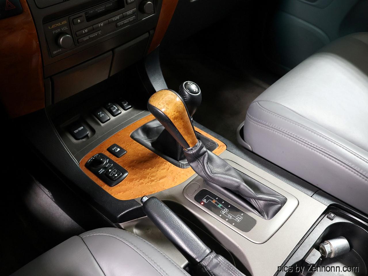 Lexus GX 470 4dr SUV 4WD 2005