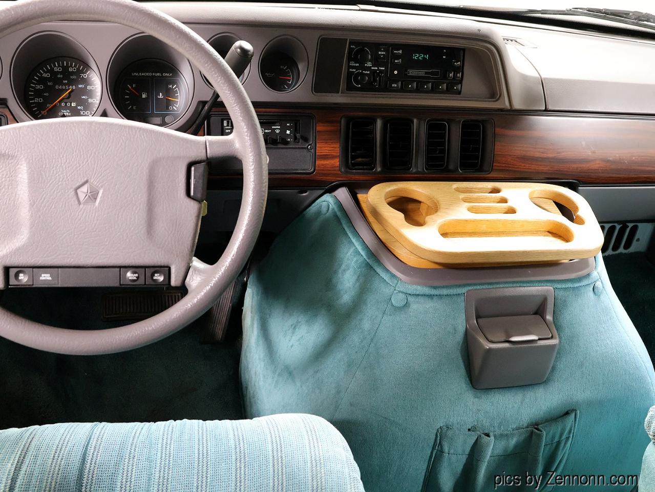 Dodge Ram Van B350 127" WB 1994