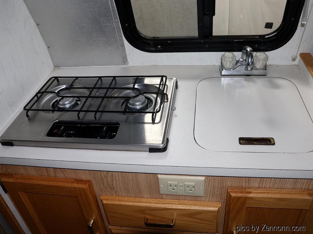 Dodge Ram Van B350 127" WB 1994