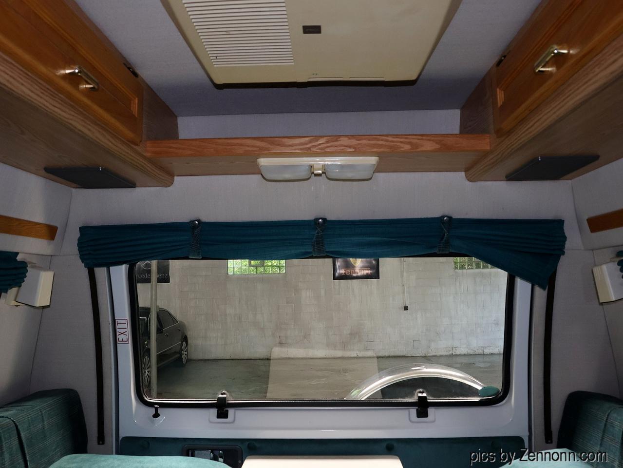 Dodge Ram Van B350 127" WB 1994