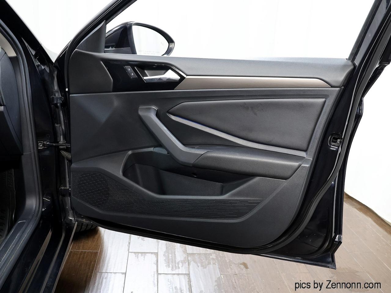 Volkswagen Jetta SEL Premium Auto w/CWP/ULEV 2019