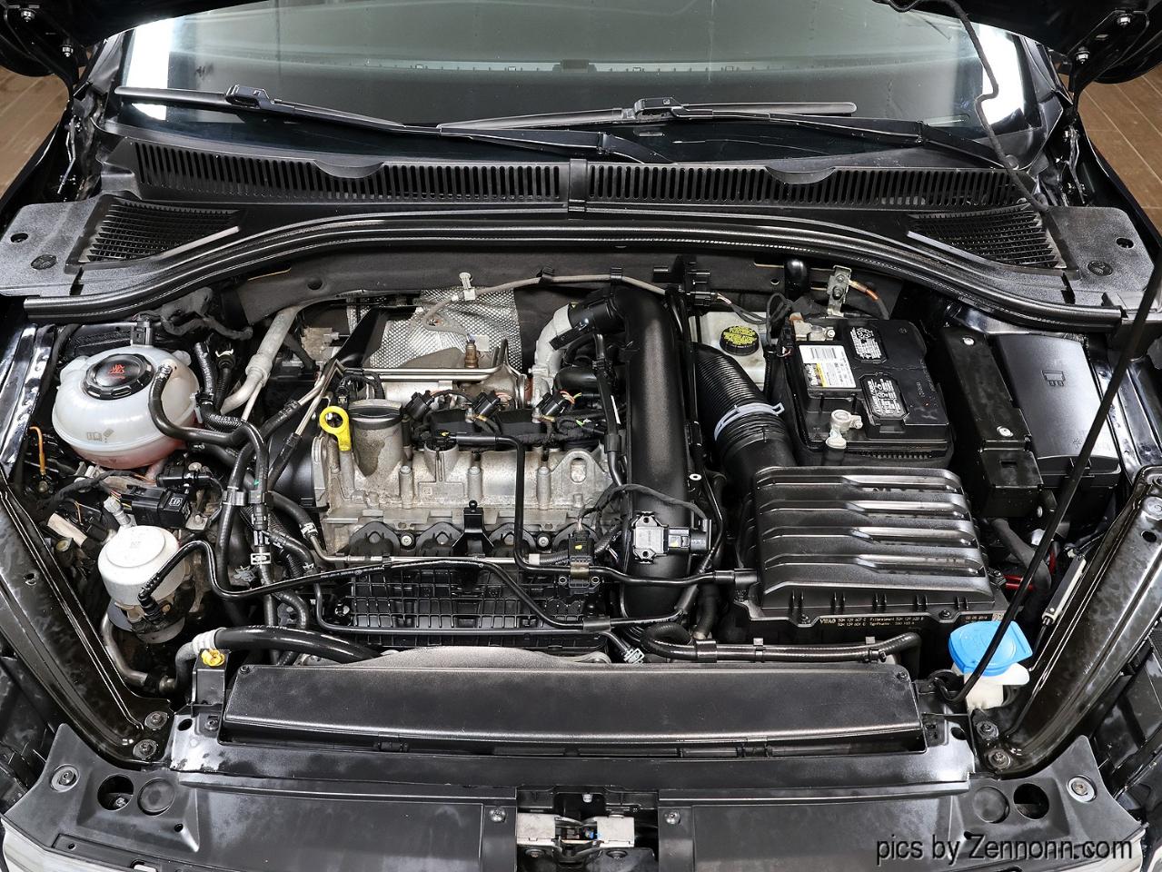 Volkswagen Jetta SEL Premium Auto w/CWP/ULEV 2019