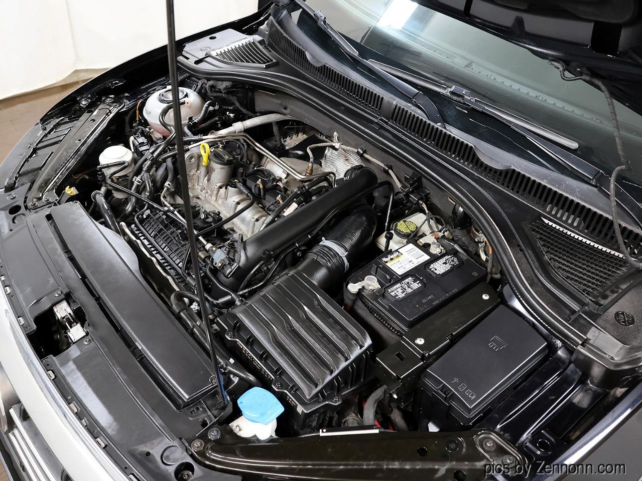 Volkswagen Jetta SEL Premium Auto w/CWP/ULEV 2019