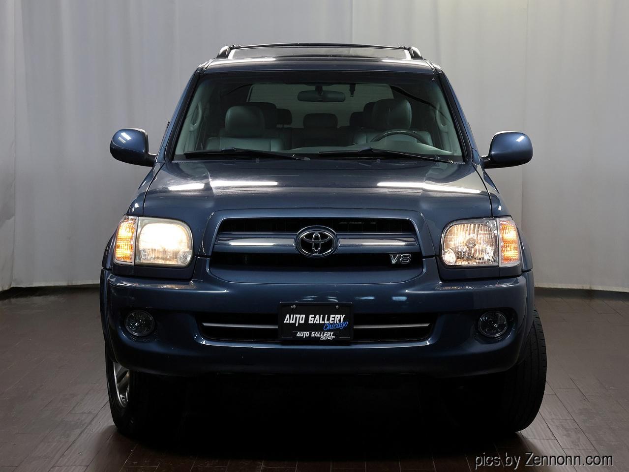 Toyota Sequoia 4dr SR5 4WD (Natl) 2006