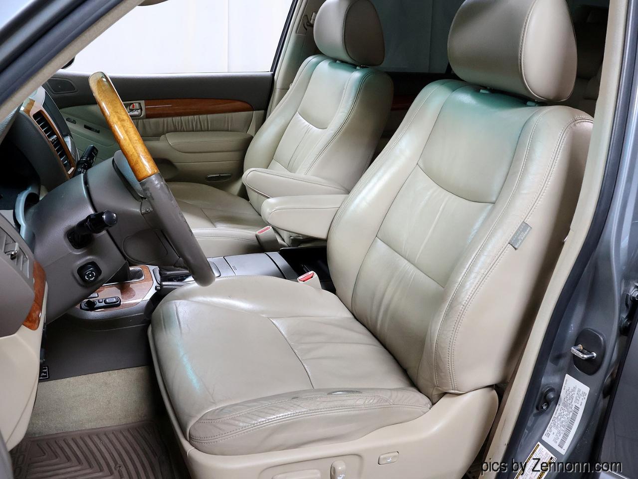 Lexus GX 470 4dr SUV 4WD 2004