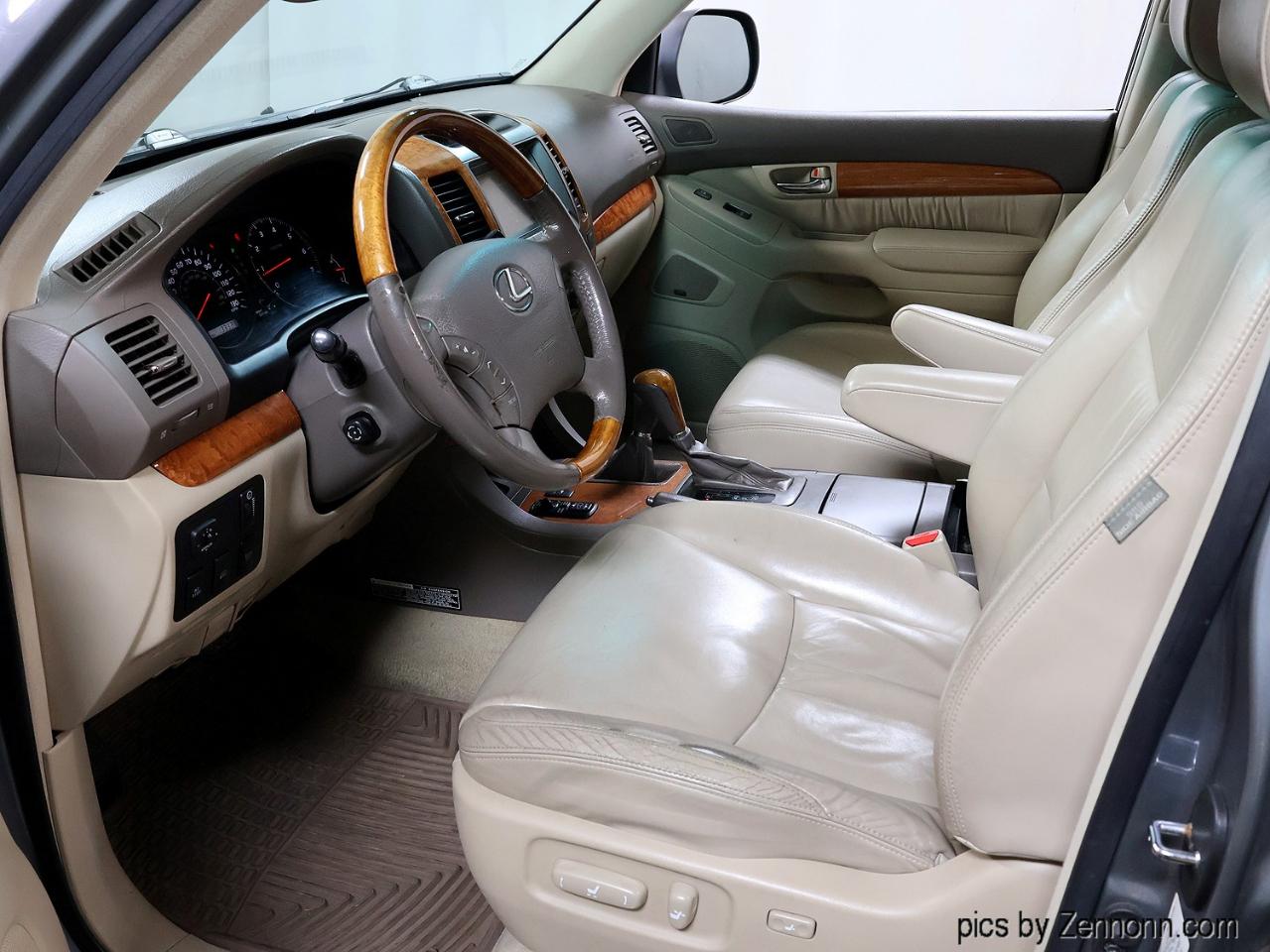 Lexus GX 470 4dr SUV 4WD 2004