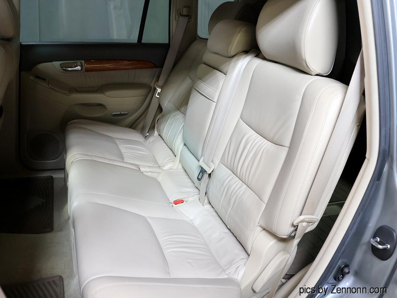 Lexus GX 470 4dr SUV 4WD 2004
