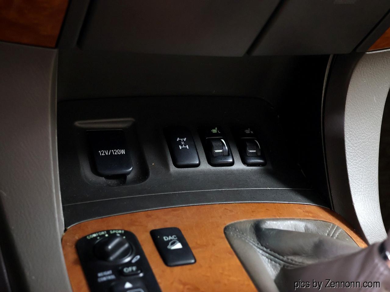 Lexus GX 470 4dr SUV 4WD 2004