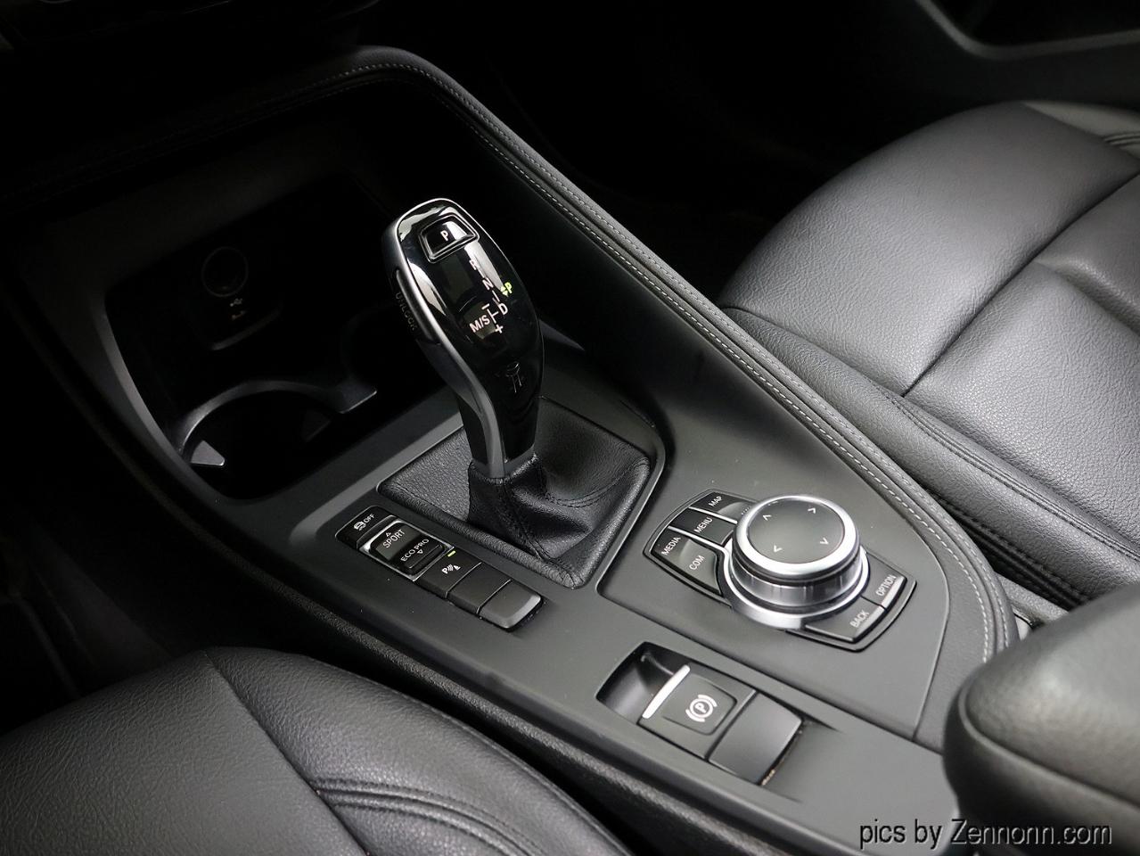 BMW X1 sDrive28i Sports Activity Vehicle 2022