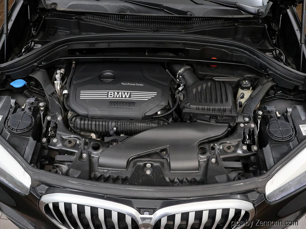 BMW X1 sDrive28i Sports Activity Vehicle 2022