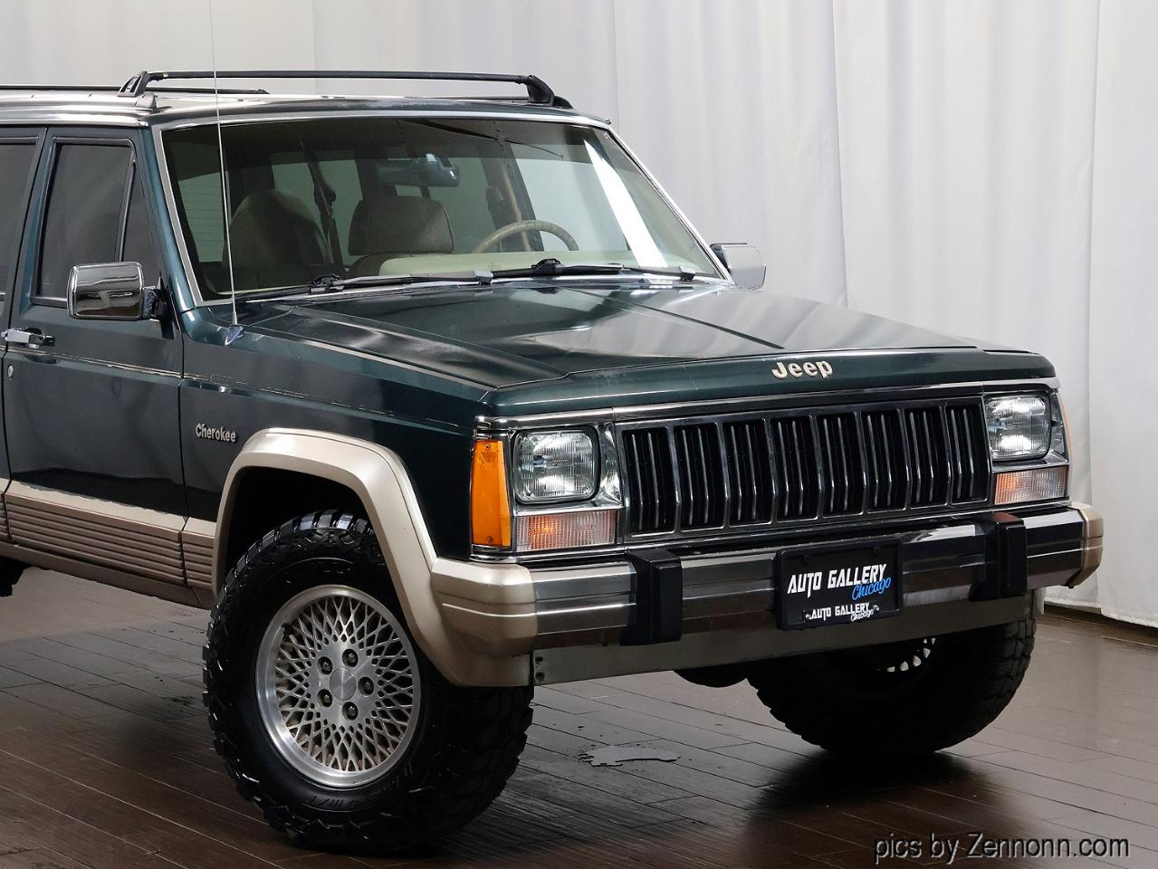 Jeep Cherokee 4dr Country 4WD 1993