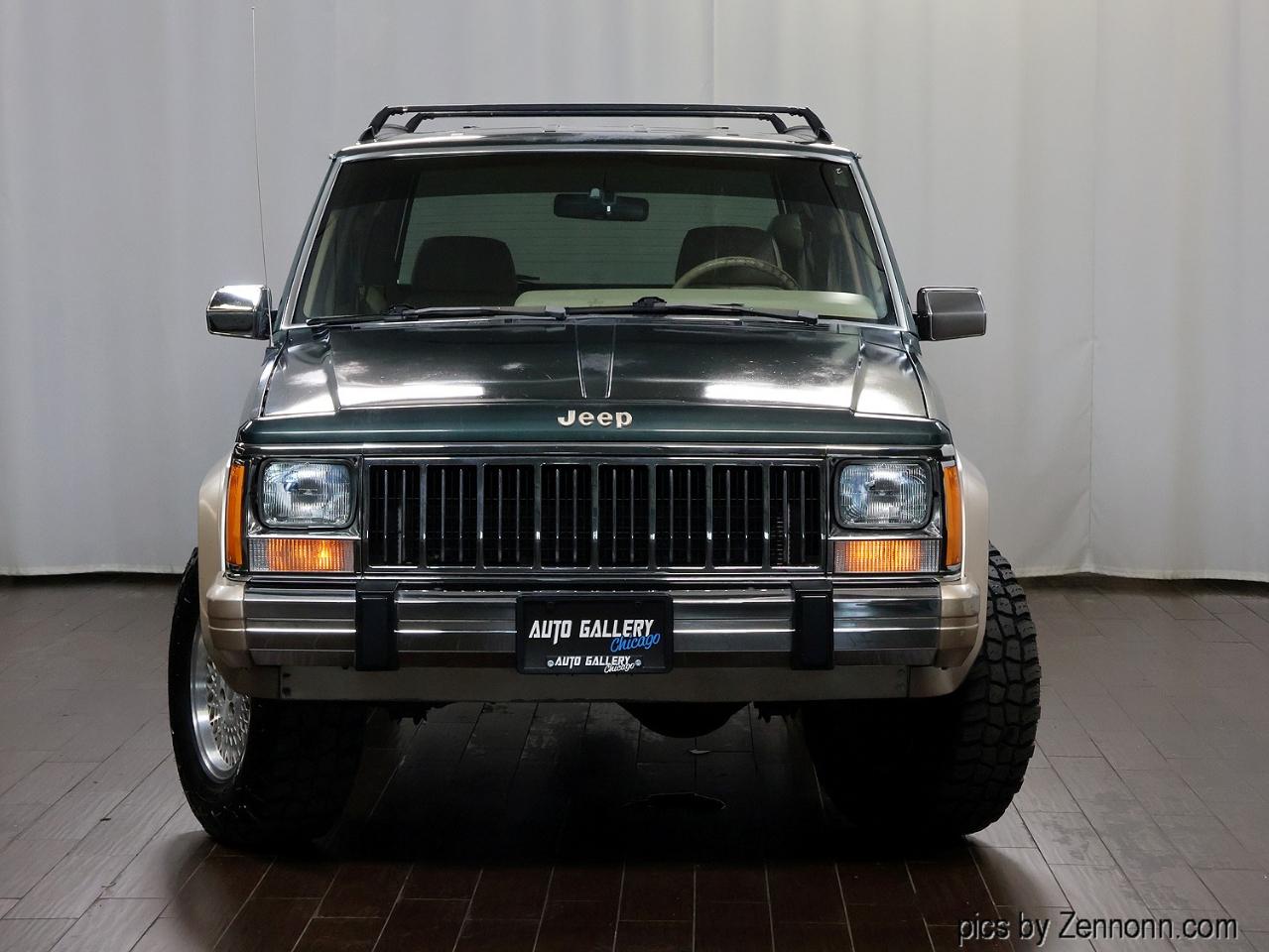 Jeep Cherokee 4dr Country 4WD 1993
