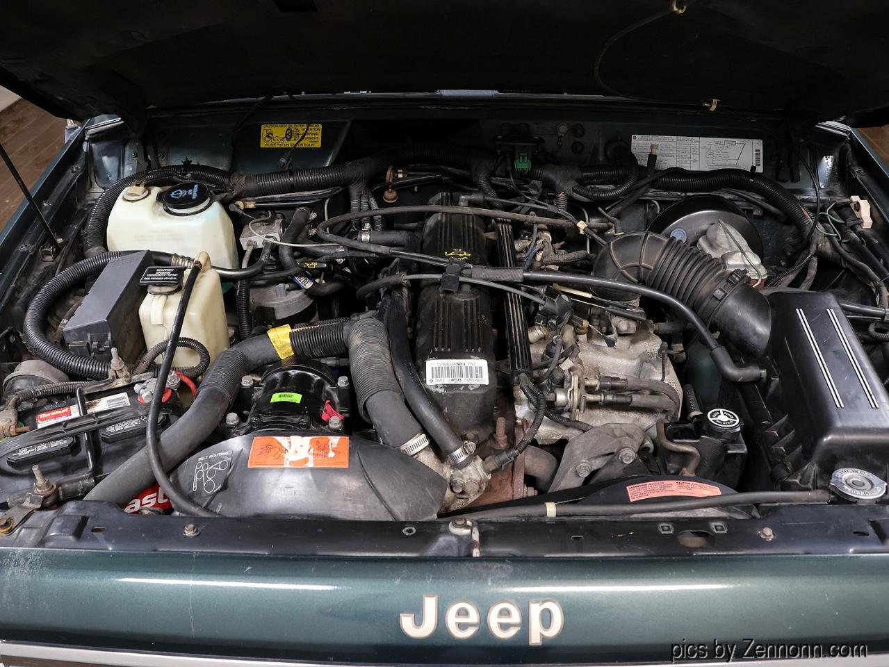 Jeep Cherokee 4dr Country 4WD 1993