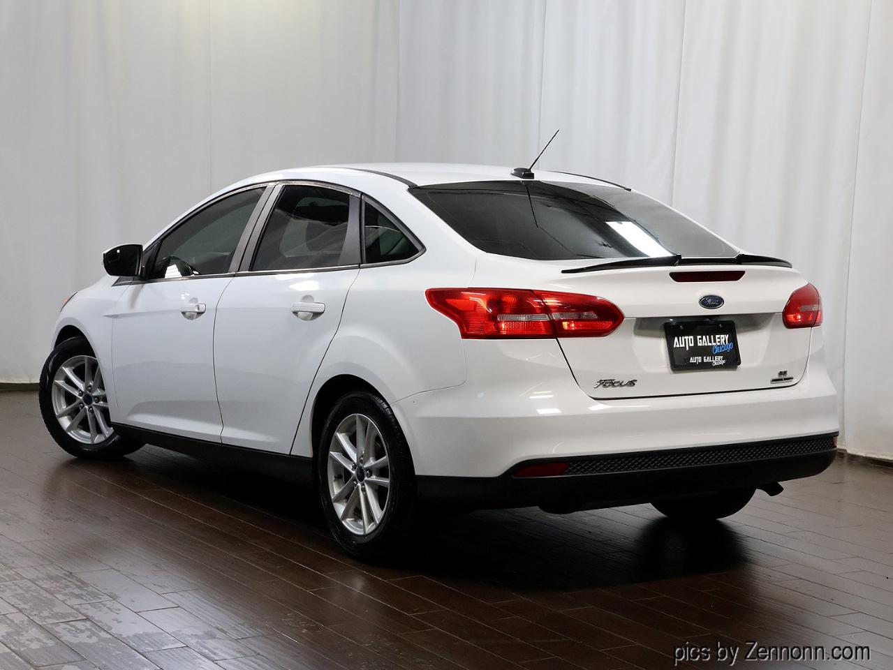 Ford Focus 4dr Sdn SE 2015