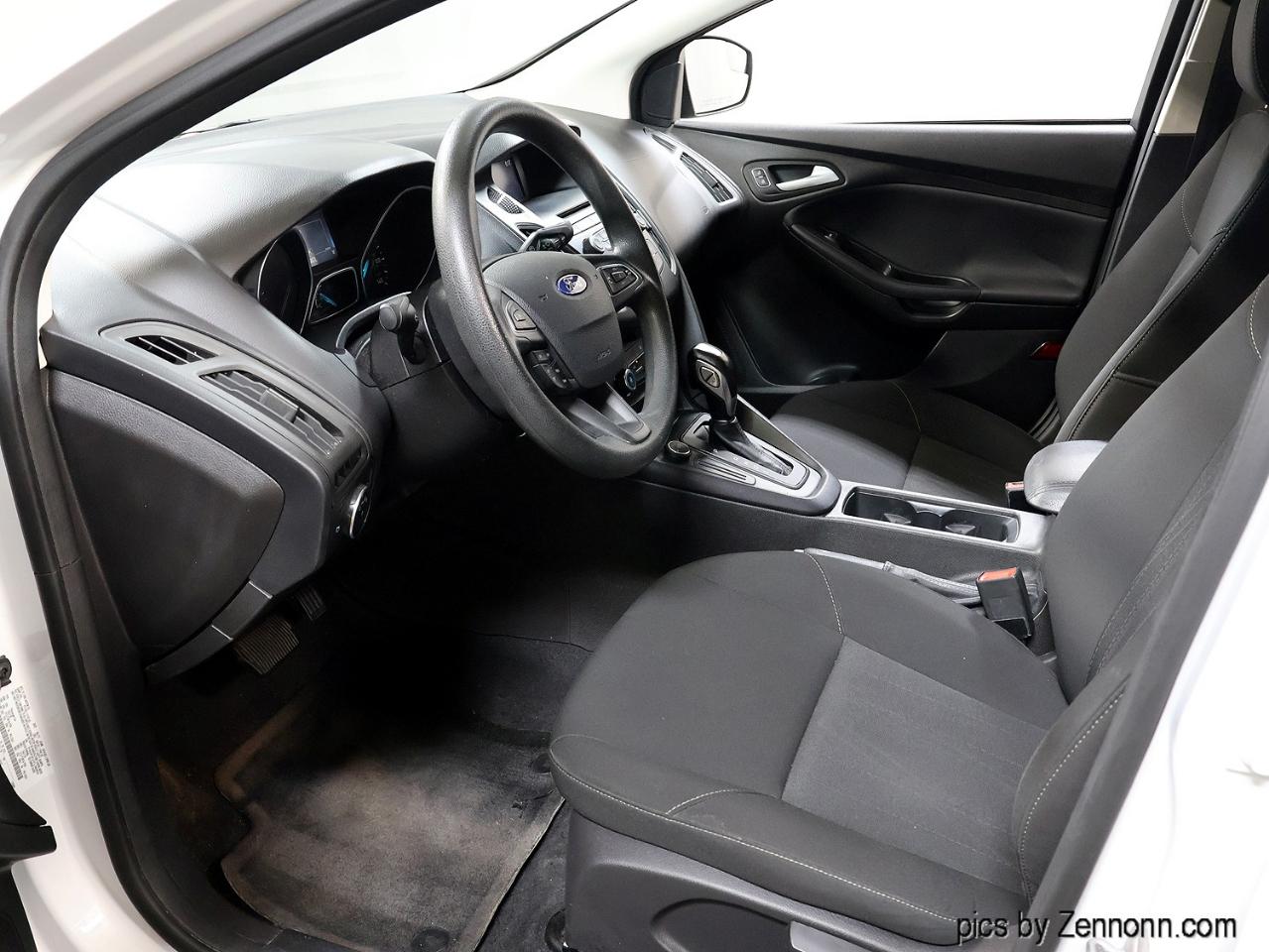 Ford Focus 4dr Sdn SE 2015