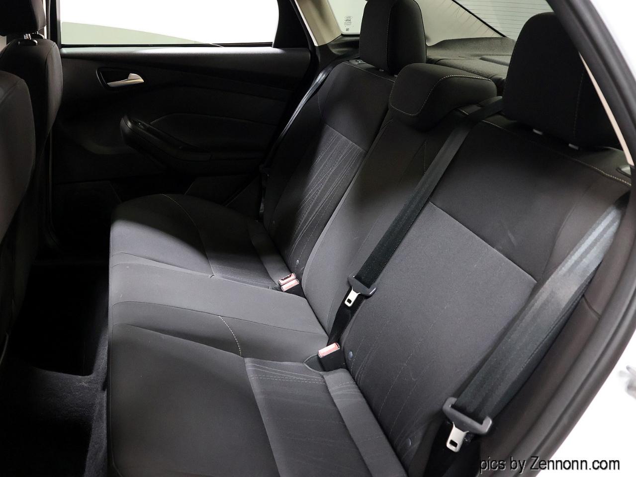 Ford Focus 4dr Sdn SE 2015
