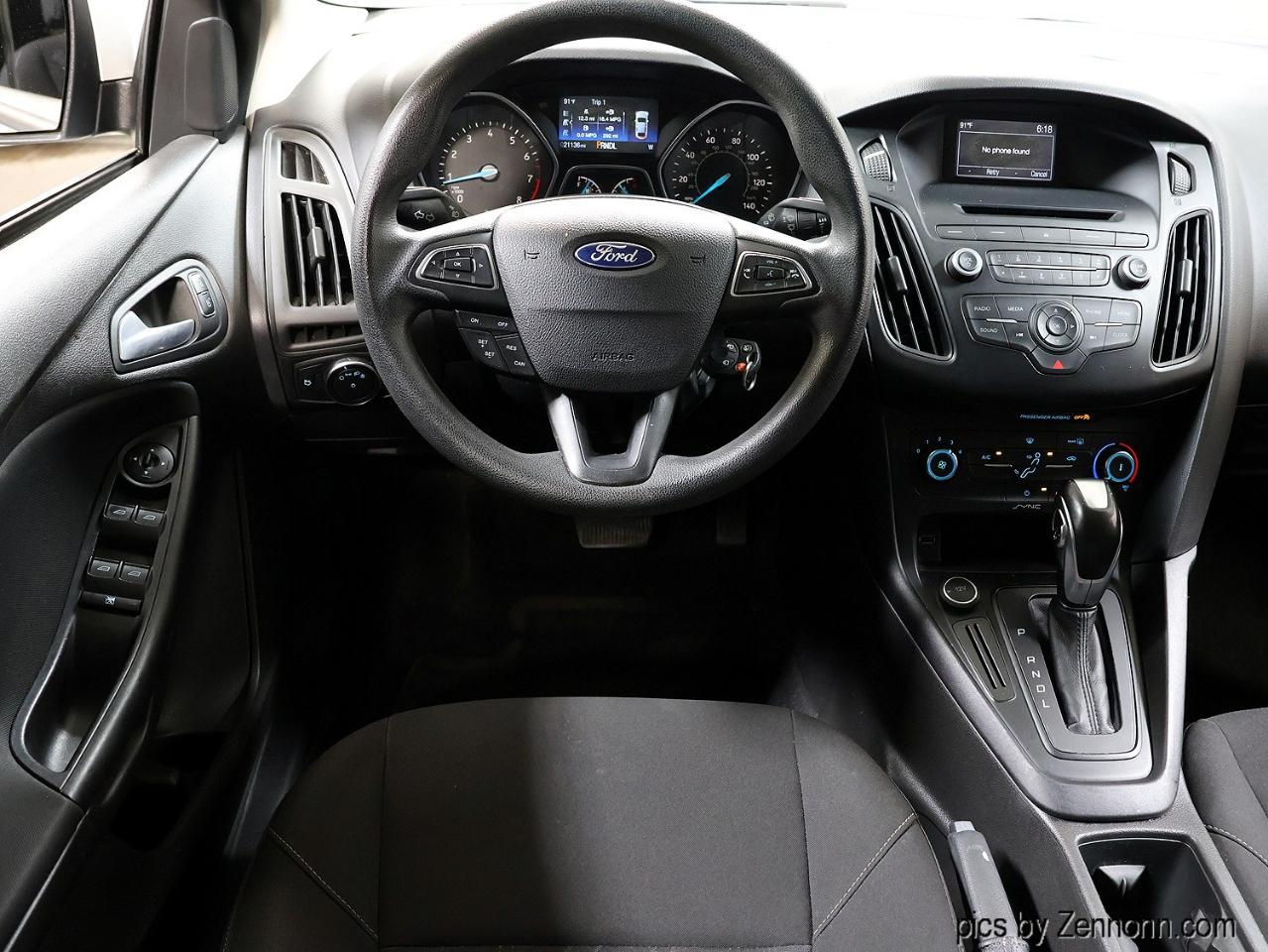 Ford Focus 4dr Sdn SE 2015