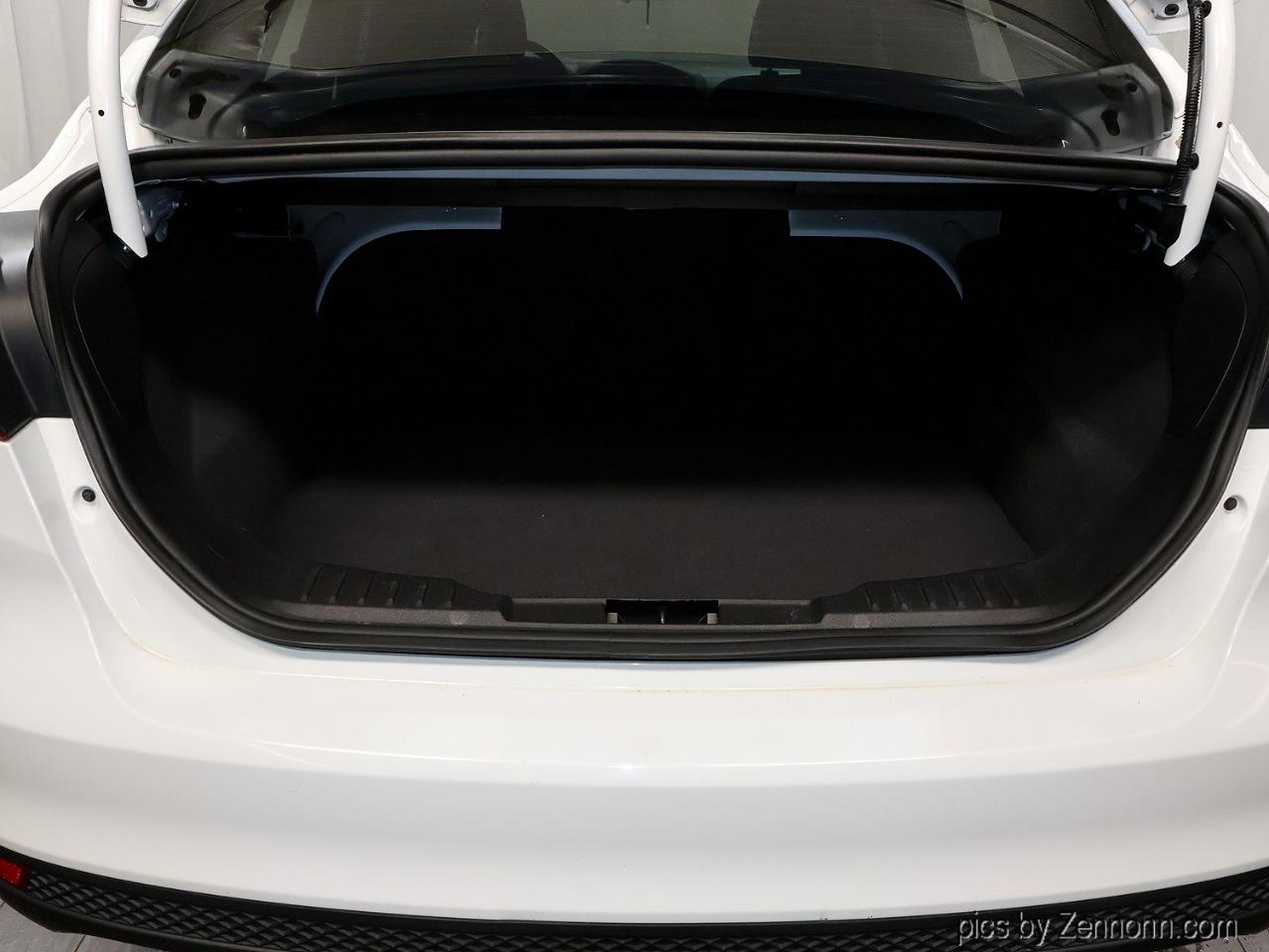 Ford Focus 4dr Sdn SE 2015
