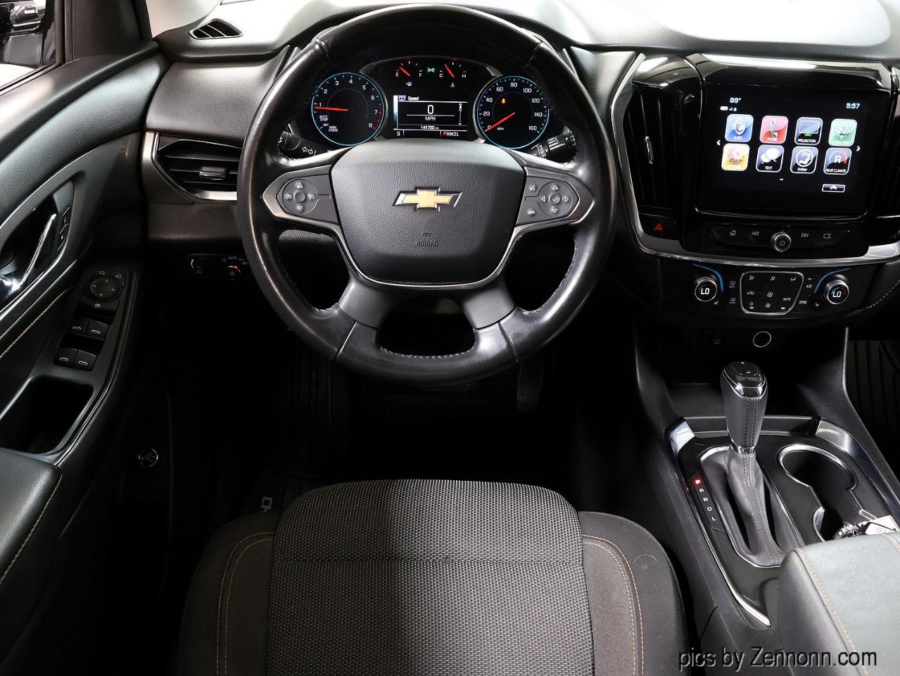 Chevrolet Traverse AWD 4dr LT Cloth w/1LT 2018