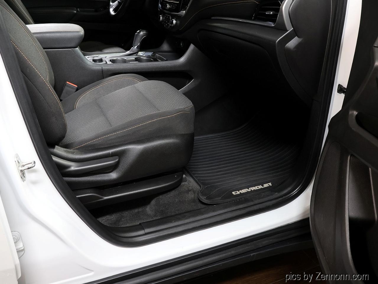 Chevrolet Traverse AWD 4dr LT Cloth w/1LT 2018