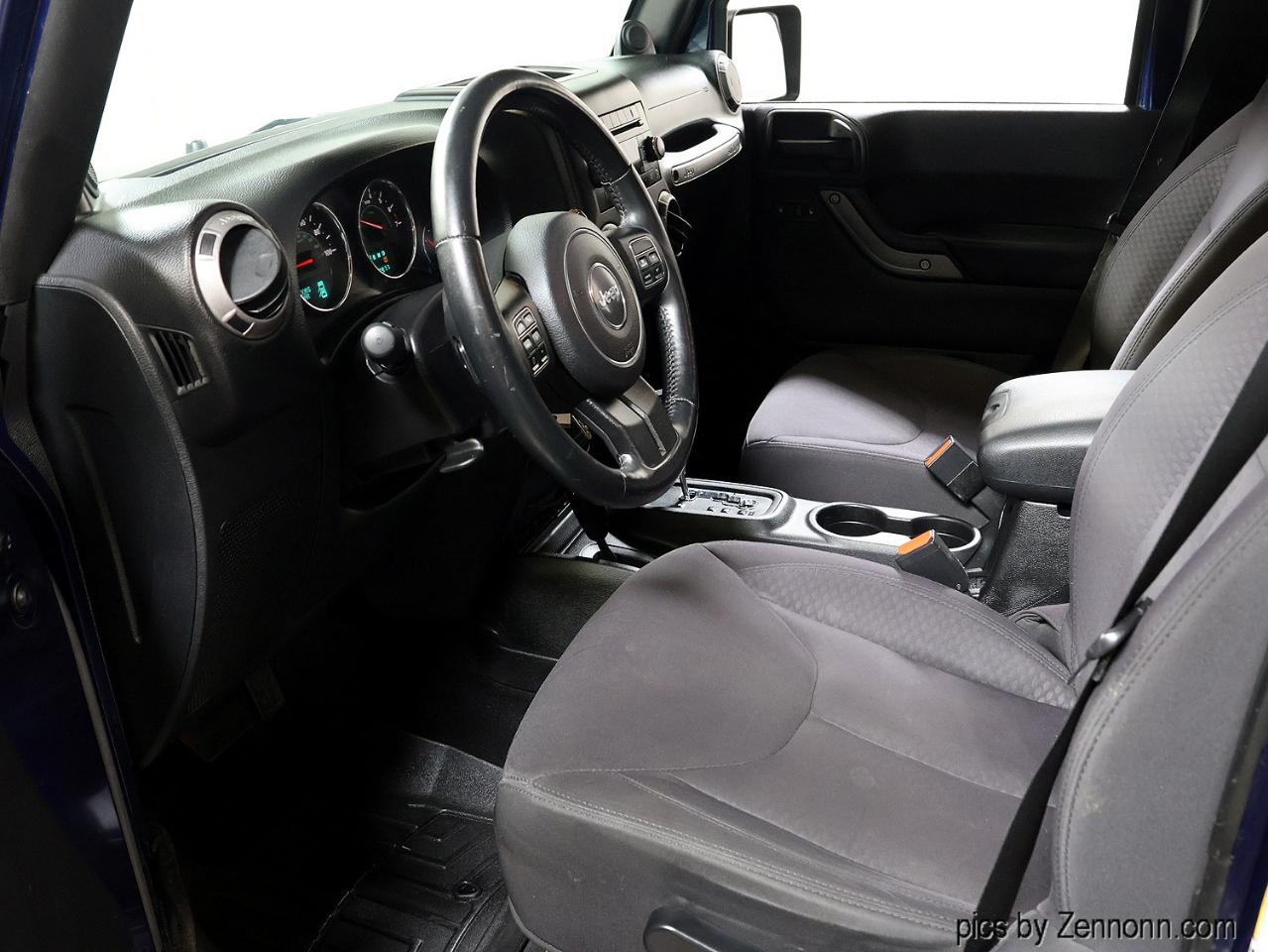Jeep Wrangler Unlimited 4WD 4dr Sport 2013