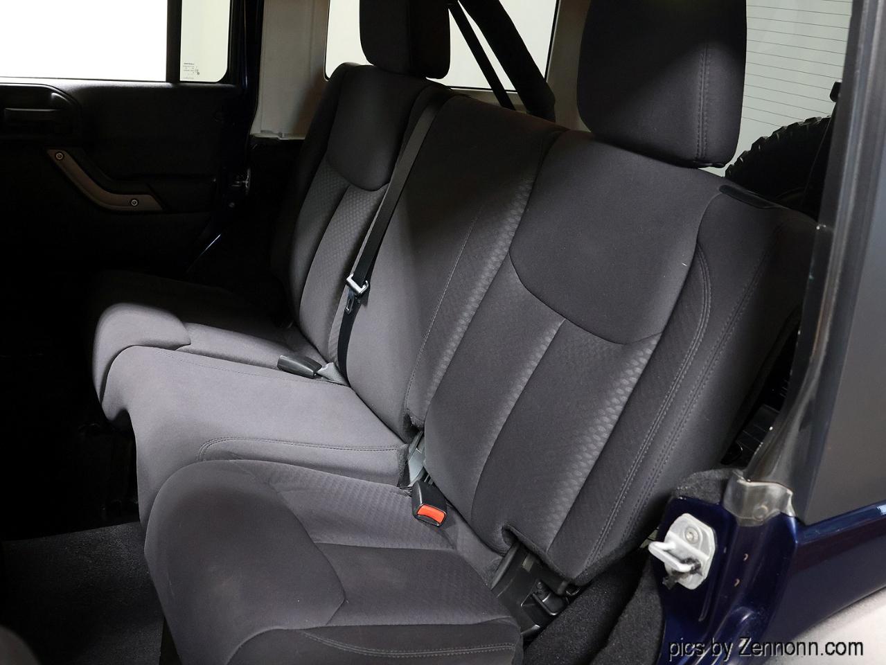 Jeep Wrangler Unlimited 4WD 4dr Sport 2013