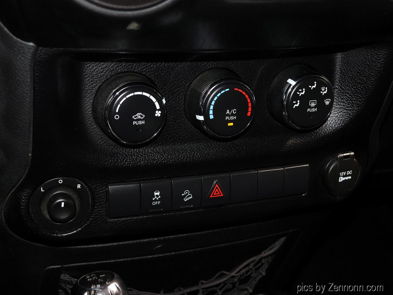 Jeep Wrangler Unlimited 4WD 4dr Sport 2013