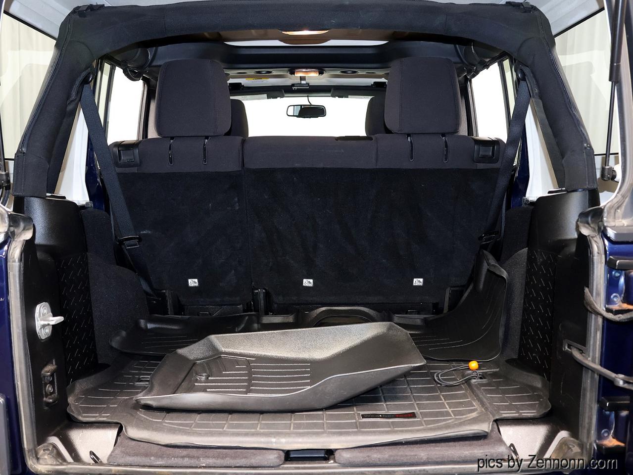 Jeep Wrangler Unlimited 4WD 4dr Sport 2013