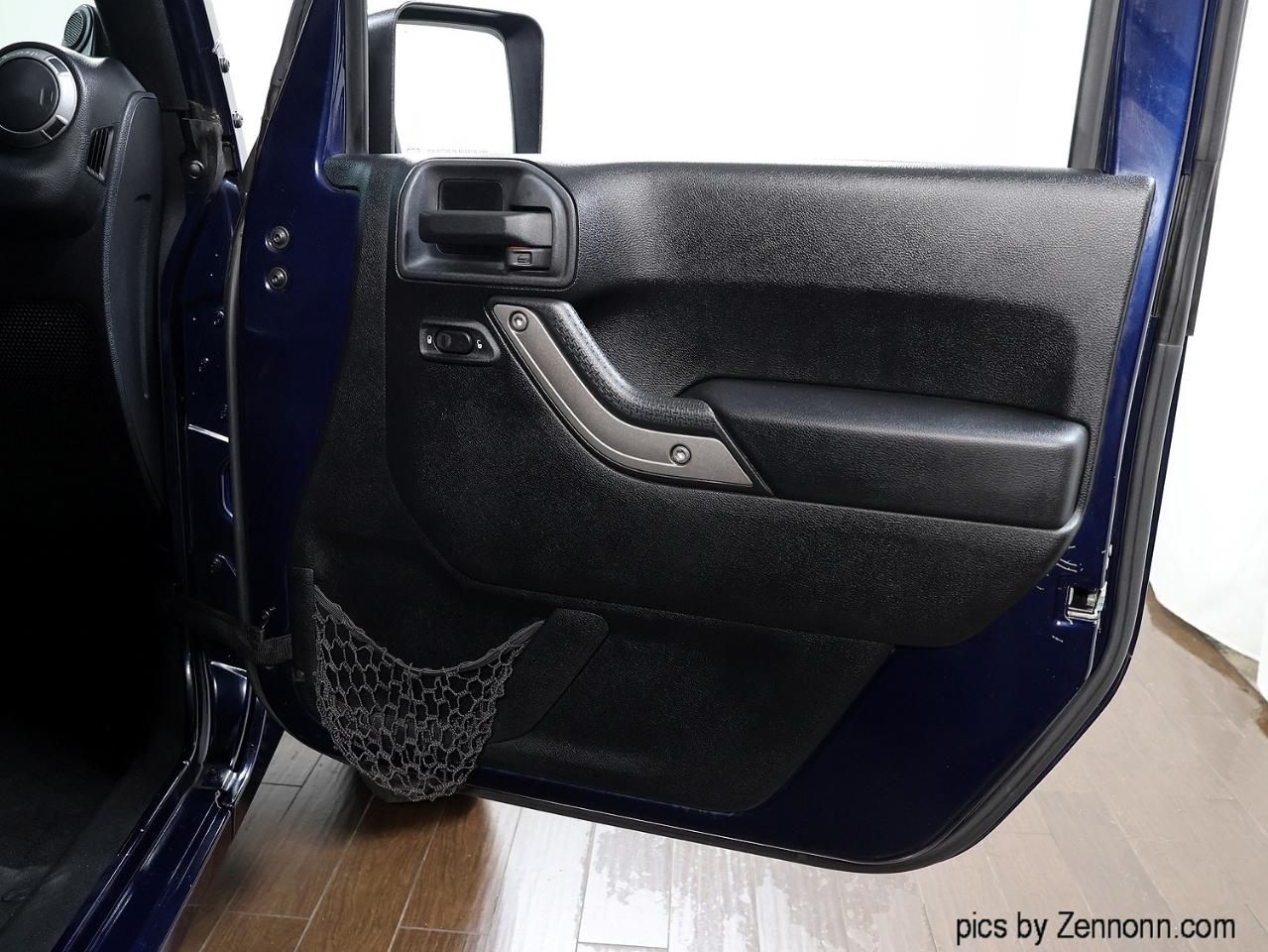 Jeep Wrangler Unlimited 4WD 4dr Sport 2013
