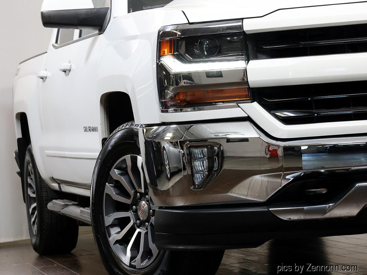 Chevrolet Silverado 1500 4WD Crew Cab 143.5" LT w/2LT 2018