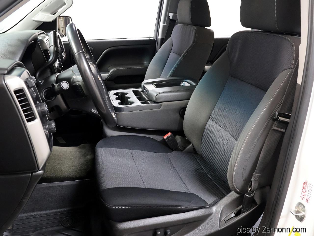 Chevrolet Silverado 1500 4WD Crew Cab 143.5" LT w/2LT 2018