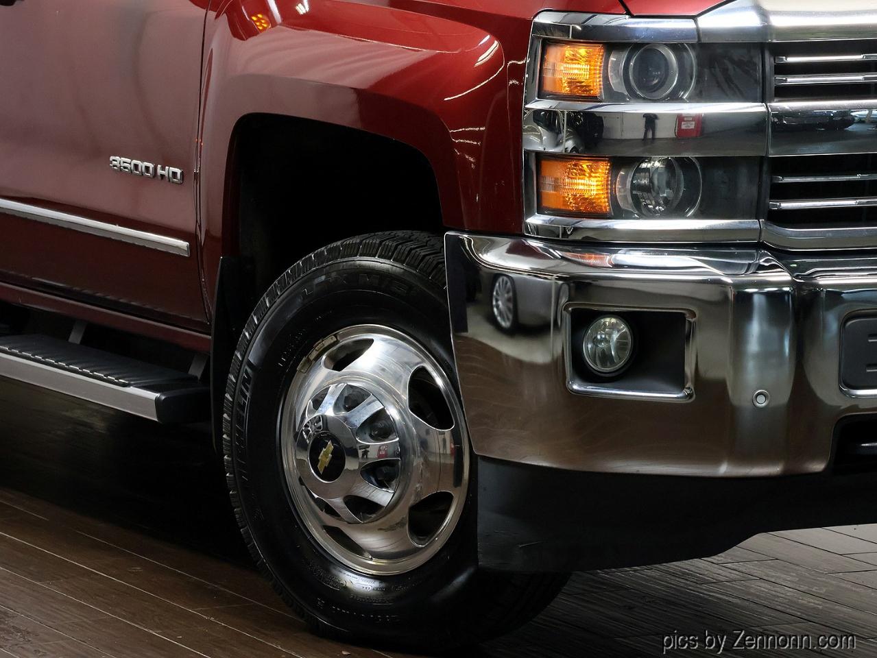 Chevrolet Silverado 3500HD Built After Aug 14  2015