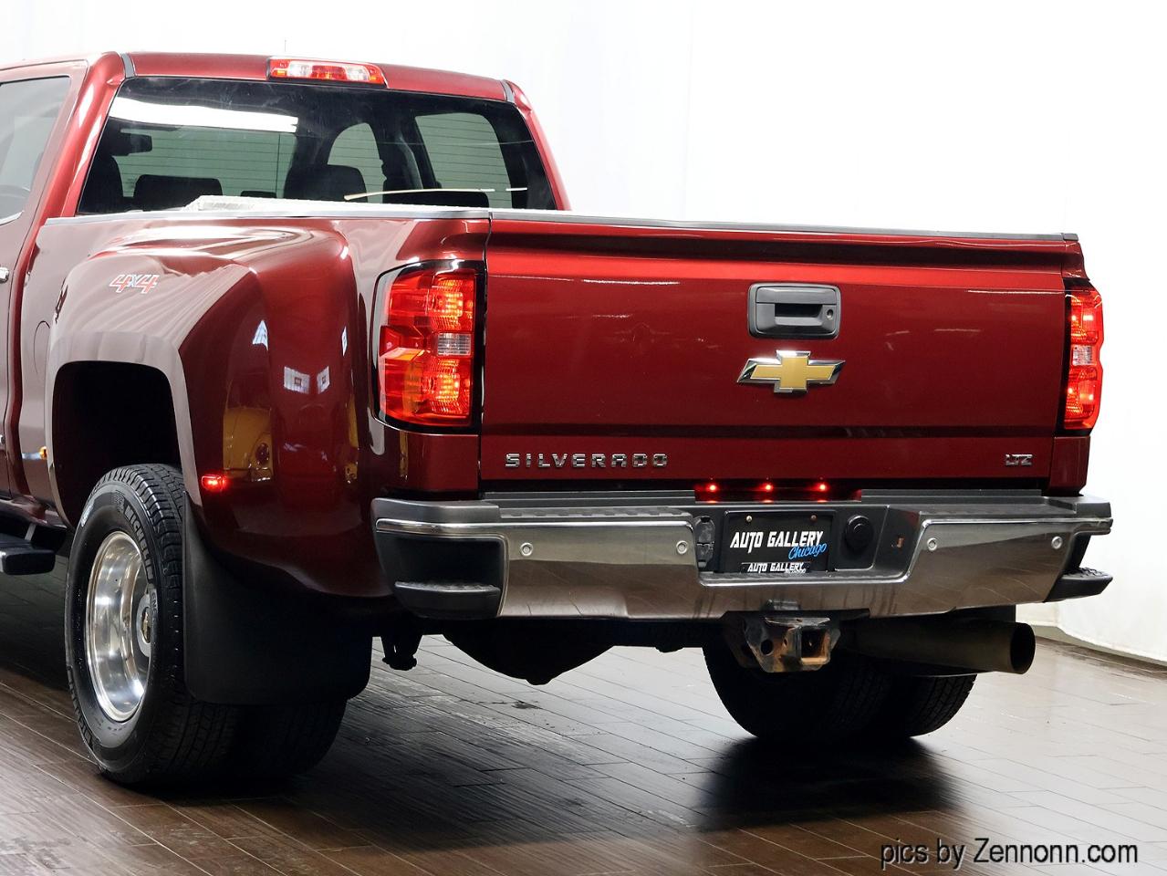 Chevrolet Silverado 3500HD Built After Aug 14  2015