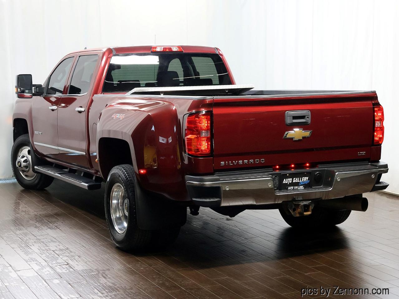 Chevrolet Silverado 3500HD Built After Aug 14  2015