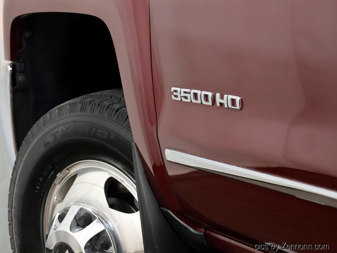 Chevrolet Silverado 3500HD Built After Aug 14  2015