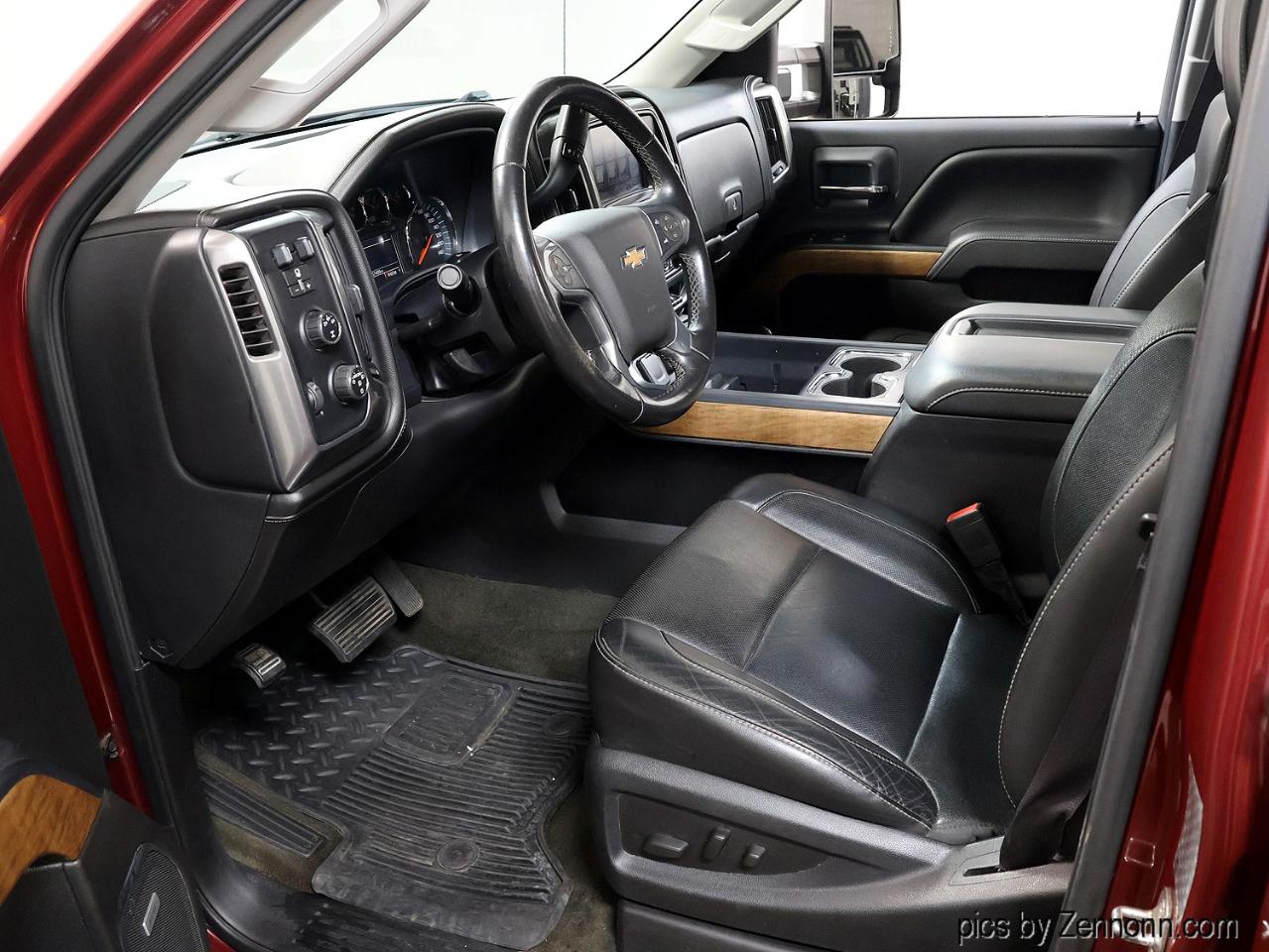 Chevrolet Silverado 3500HD Built After Aug 14  2015