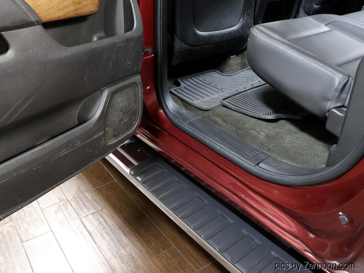 Chevrolet Silverado 3500HD Built After Aug 14  2015