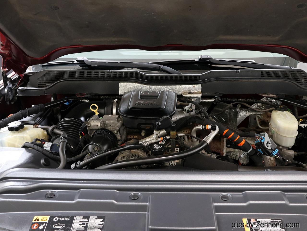 Chevrolet Silverado 3500HD Built After Aug 14  2015