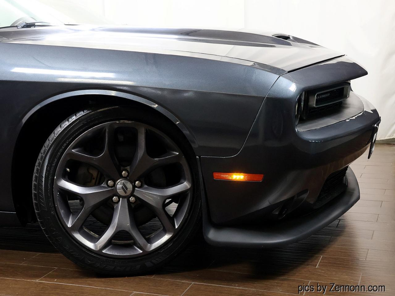 Dodge Challenger R/T RWD 2019