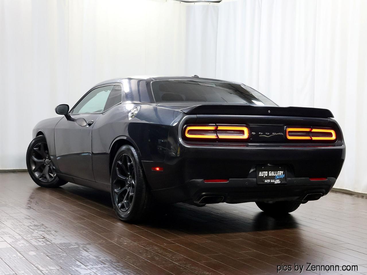 Dodge Challenger R/T RWD 2019