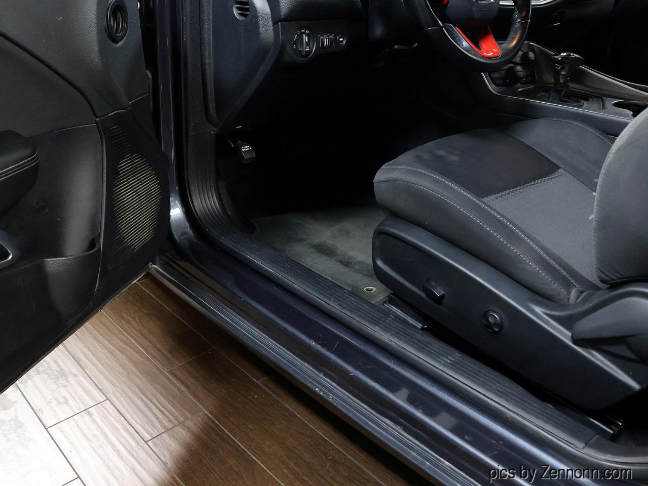 Dodge Challenger R/T RWD 2019