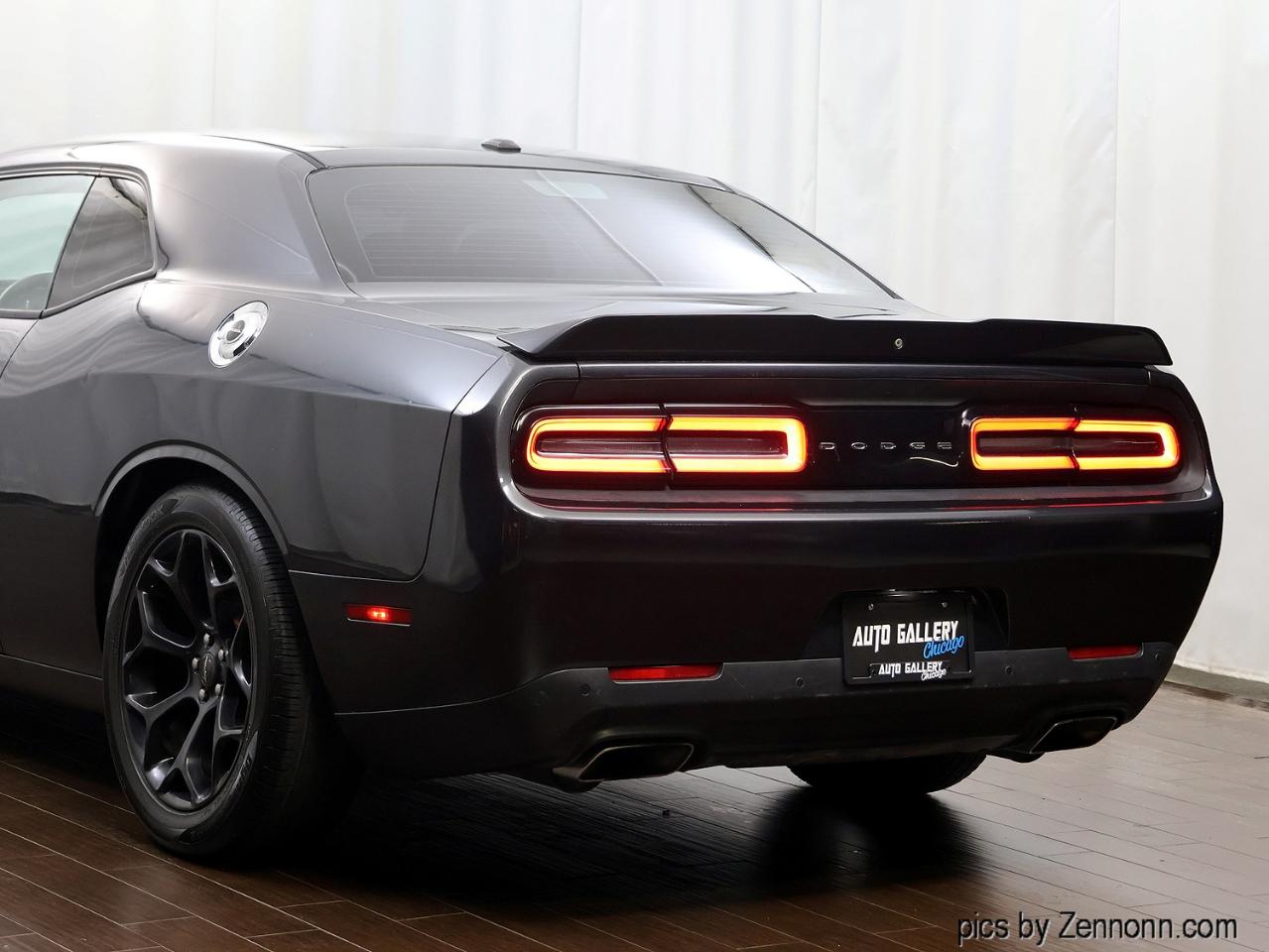 Dodge Challenger R/T RWD 2019