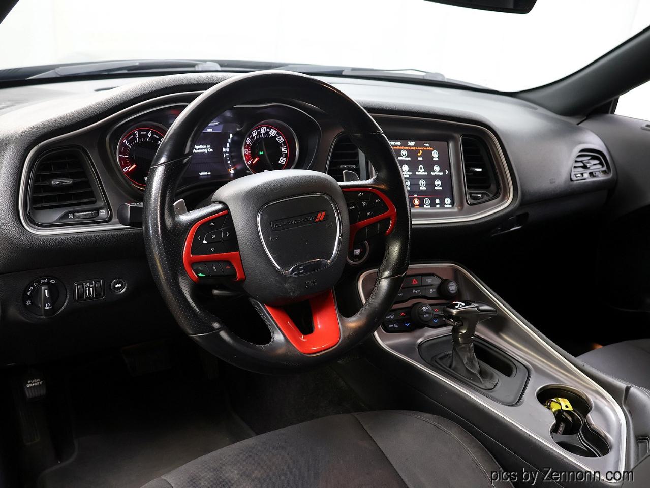 Dodge Challenger R/T RWD 2019