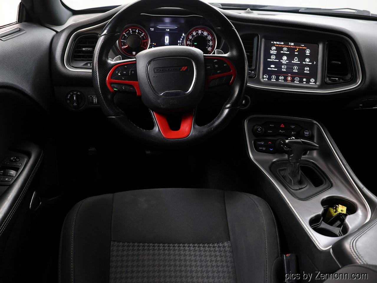 Dodge Challenger R/T RWD 2019